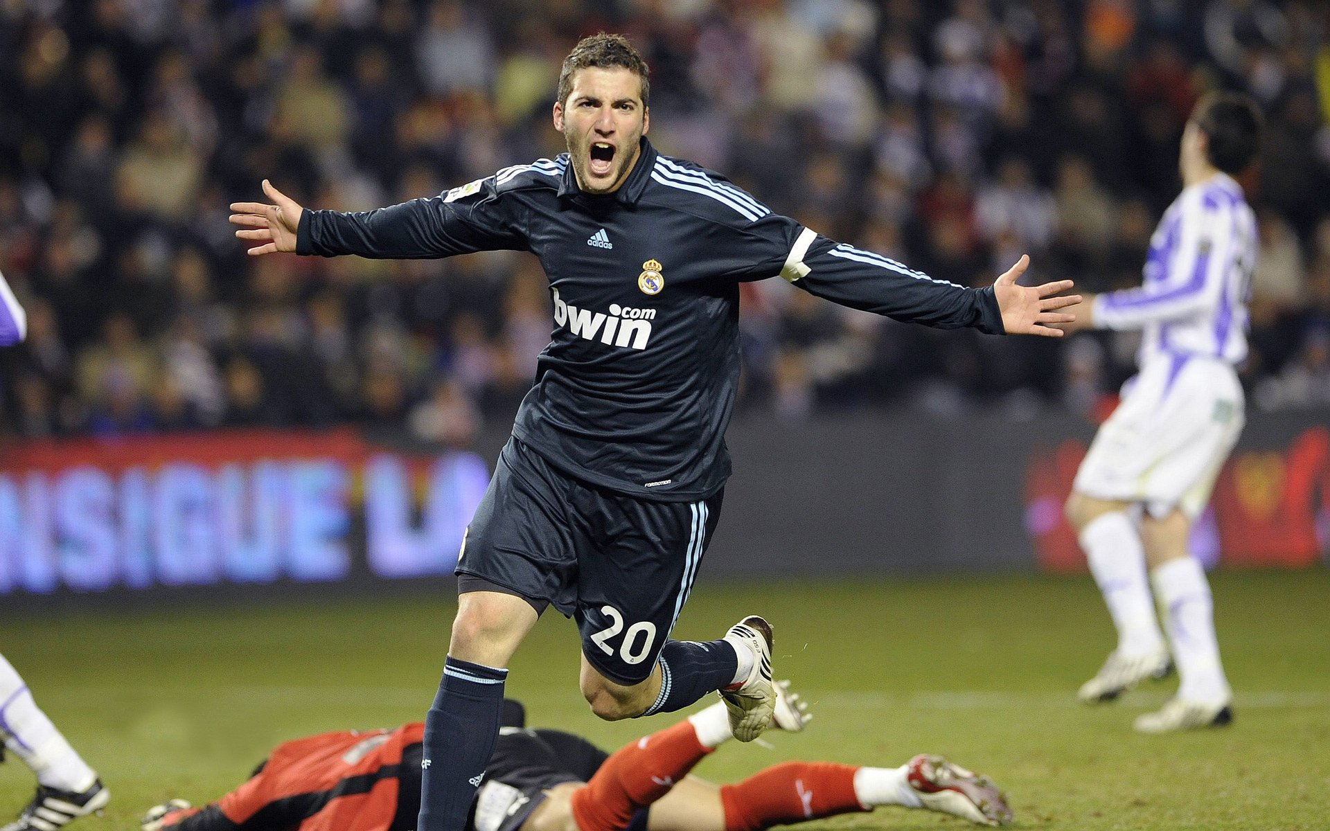 年终盘点：那些令人难以忘怀的WRC高光时刻，wrc高清